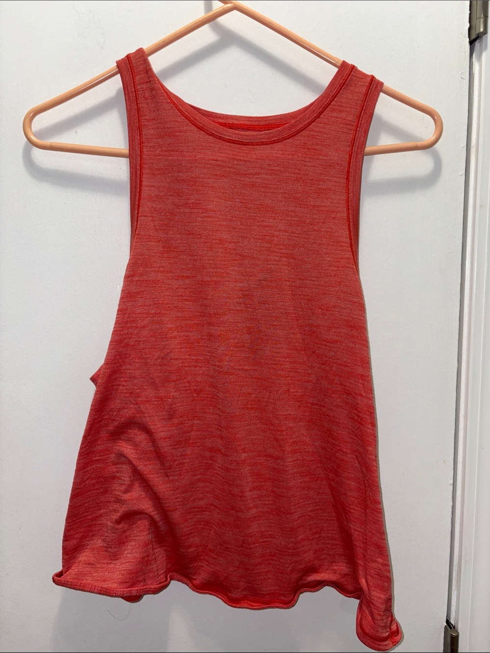 Lululemon tank top tag is missing size 6/8